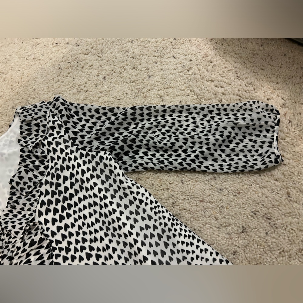 J. Crew Black and White Ruffle Heart Patterned Blouse - Picture 5 of 11
